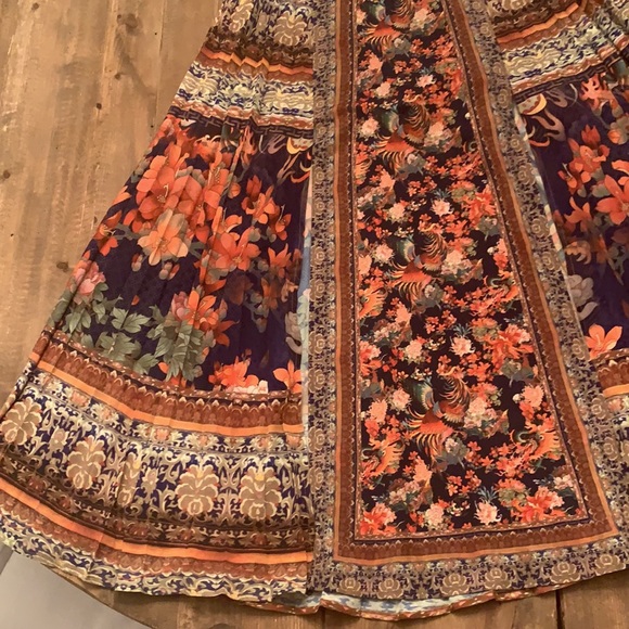 Camilla RARE Phoenix Rise Pleated Skirt Small - Picture 8 of 13